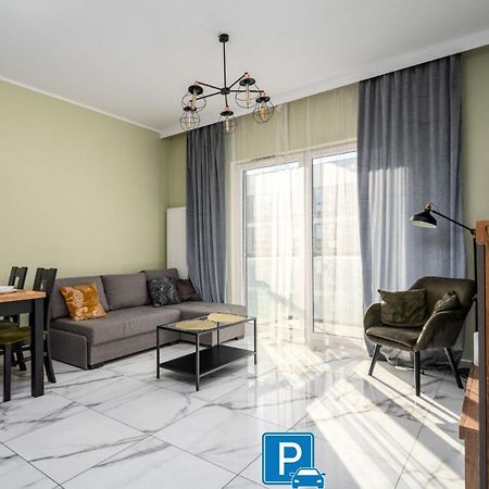 Prymasa Tysiaclecia 83A Separate Bedroom Free Garage By Perfect Apart 634 Warschau Buitenkant foto